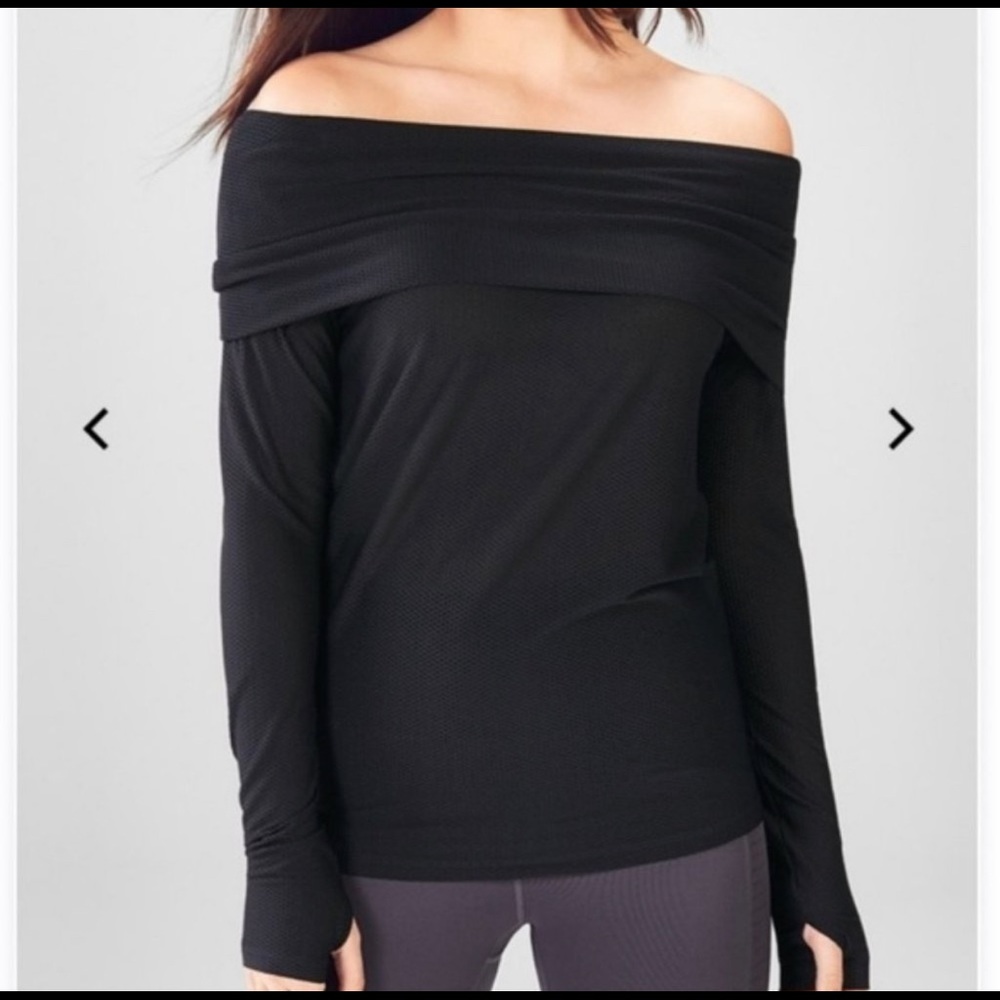 Fabletics x Demi Lovato Annabelle Long sleeves top